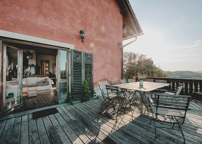 Hisa Vina بيت للعطل *